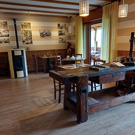 Готель Antica Trattoria Del Boden Орнавассо Екстер'єр фото